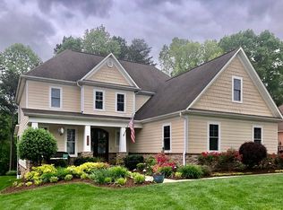2370 Smith Harbour Dr, Denver, NC 28037