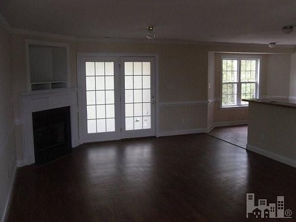 3rd image of 602 Palmer Dr
