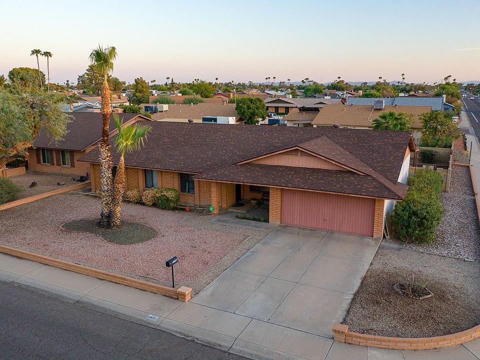 1st image of 4627 W Larkspur Dr