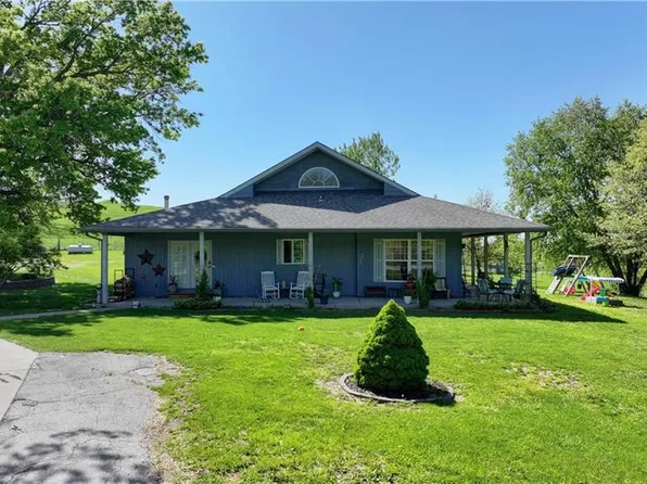 40101 E 24th Hwy, Napoleon, MO 64074