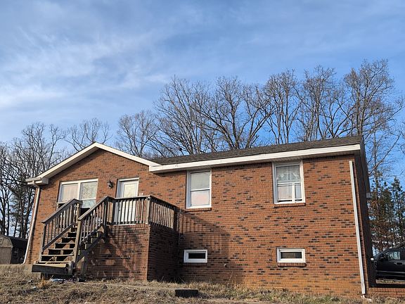 2nd image of 4563 Cumberland City Rd