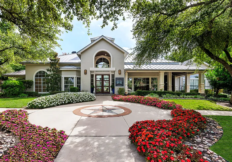 Lantana Ridge — Photo 1