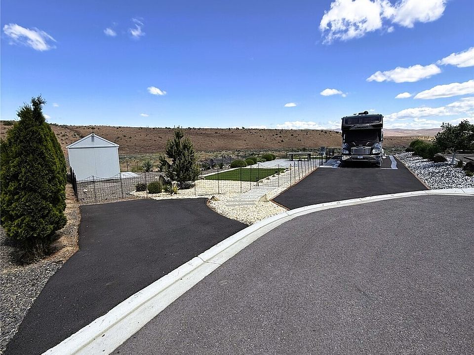 1st image of 1769 Naches Wenas Rd #12