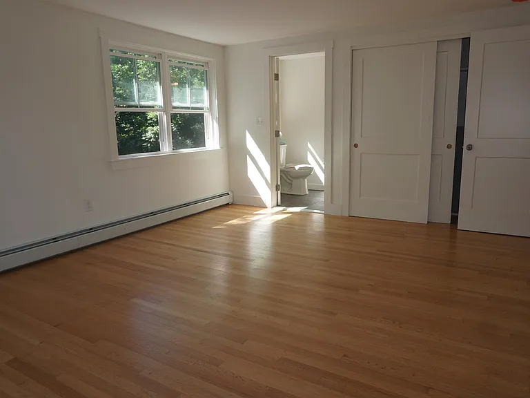 26 Edgewood Rd — Photo 10