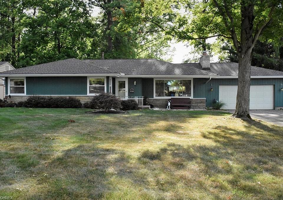 1st image of 68 Edgewood Dr
