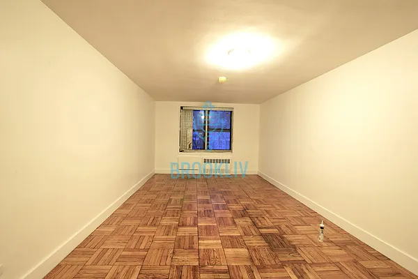 Rented by null | media 6