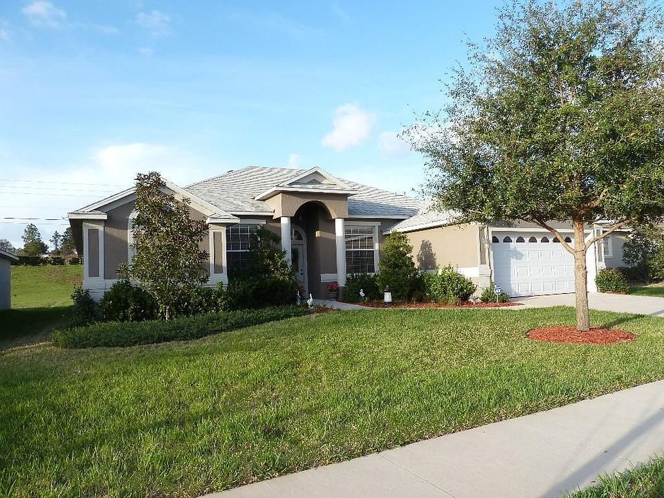1st image of 215 Compass Rose Dr