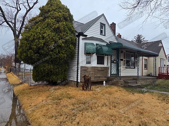 2nd image of 15603 Lappin St