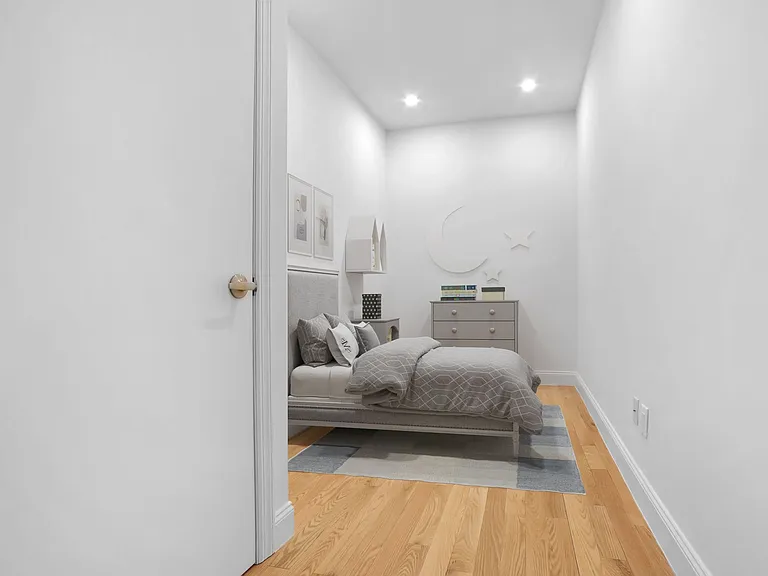 317 E 89th St #3E — Photo 7