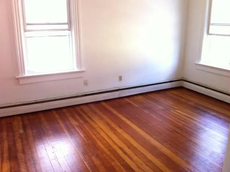 39 Brighton St #1 — Photo 6