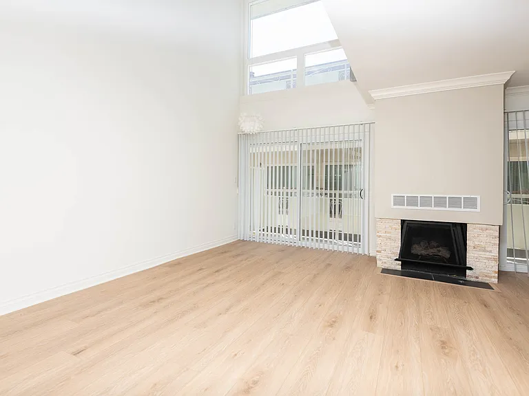 8211 Redlands St #8 — Photo 8