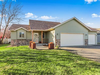 1083 Lawrence Cir, Sartell, MN, 56377