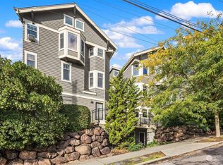 1208 E Republican St, Seattle, WA 98102