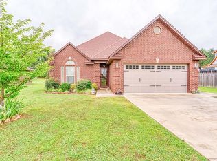 109 County Road 103, Killen, AL 35645