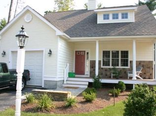 18 Beechwood Ln, Rockland, MA 02370