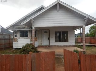 105 E Harrison Ave, Cottage Grove, OR 97424