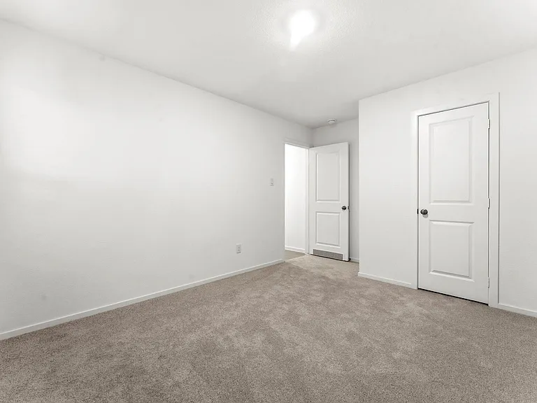 18716 Loom Dr — Photo 20