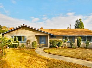 1740 N 2nd Ave, Upland, CA 91784