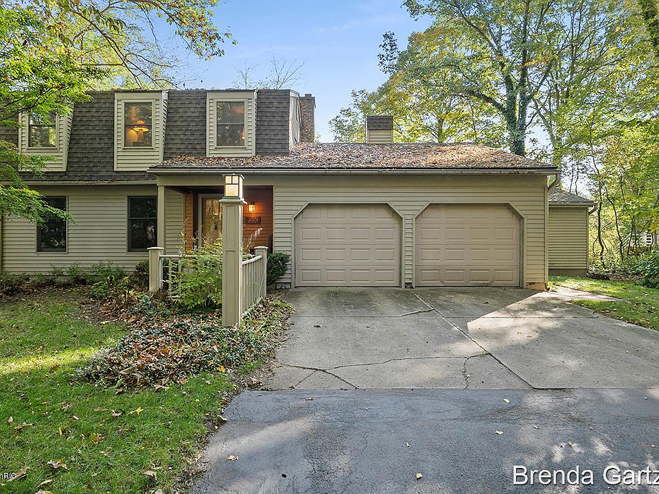 1st image of 7590 Thornapple River Dr SE