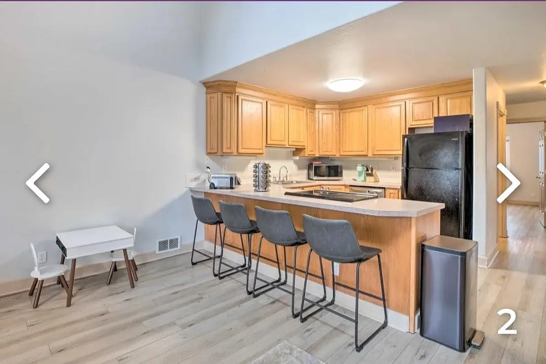 3979 NE Johns Ave — Photo 4