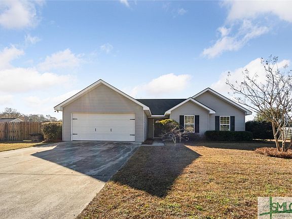 3rd image of 107 Quarterhorse Drive