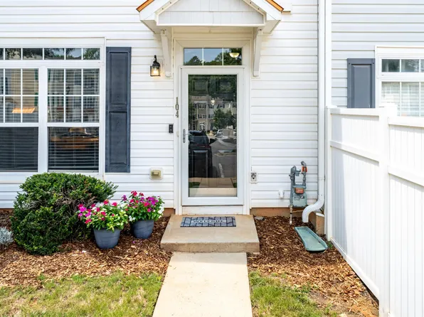 2200 Valley Edge Dr Unit 104, Raleigh, NC 27614