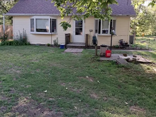 2499 County Highway 3, Oquawka, IL 61469