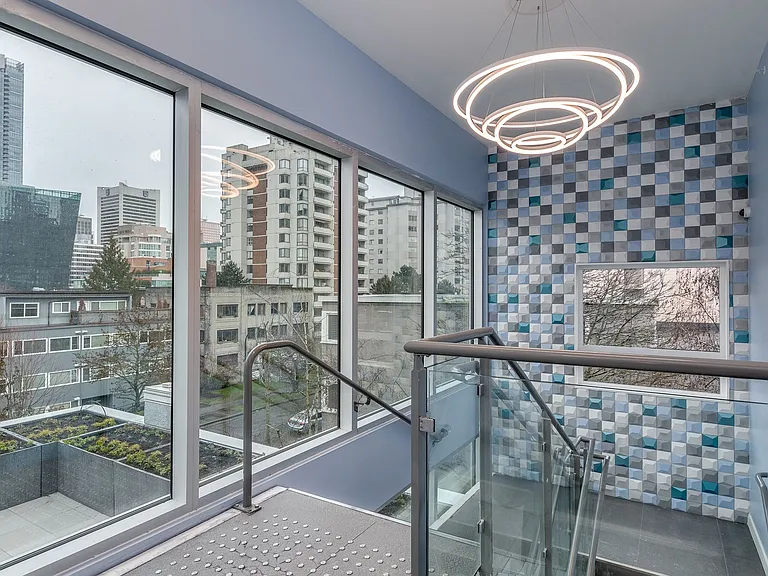 1170 Barclay St #206 — Photo 30