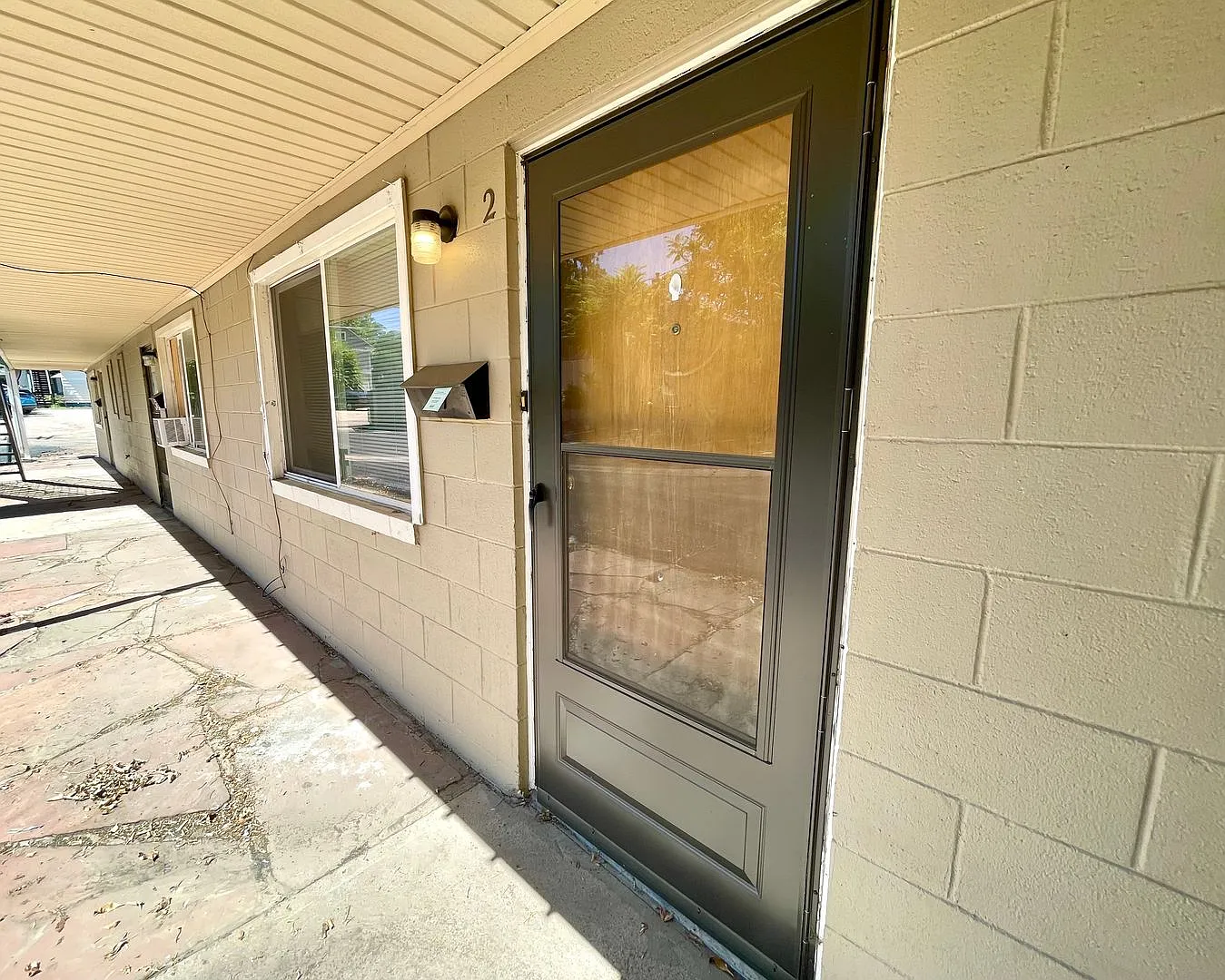 Move-In Special: 2 Weeks Free! - Flexible Lease Terms - Live Near the Heart of UNC! 2 Bed/1 Bath ... — Photo 4