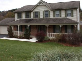 635 Orchard Dr, Duncansville, PA 16635