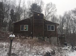 29 Lake Rd, Charlton, MA 01507