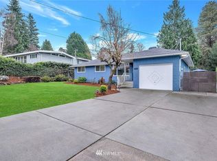 1215 SW 144th Pl, Burien, WA 98166