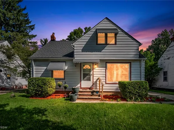 15805 Grant Ave, Maple Heights, OH 44137