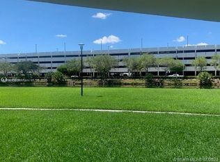 7420 SW 82nd St APT D112, Miami, FL 33143