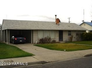 313 N 14th St, Sunnyside, WA 98944