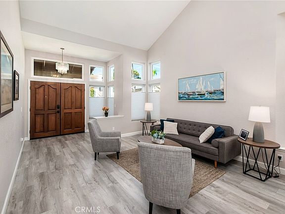 4th image of 7068 Zubaron Ln