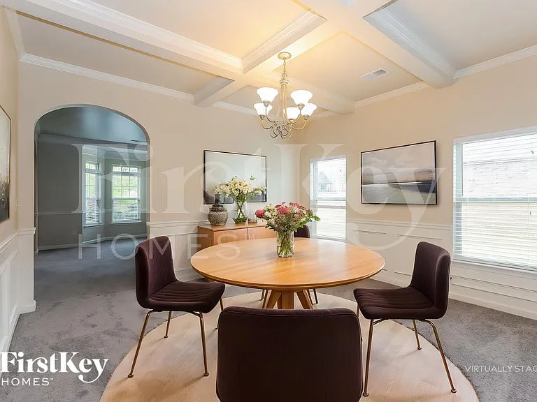 1328 Wild Rose Dr SE — Photo 6
