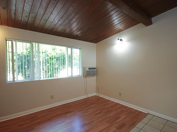 5th image of 222 S Oakland Ave #7