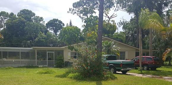 1st image of 28037 Oak Ln