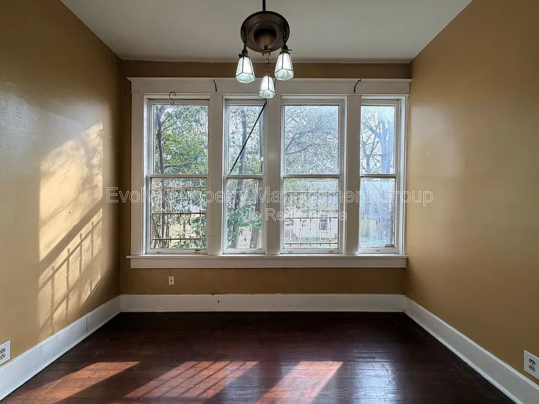 1283 Harbert Ave — Photo 23