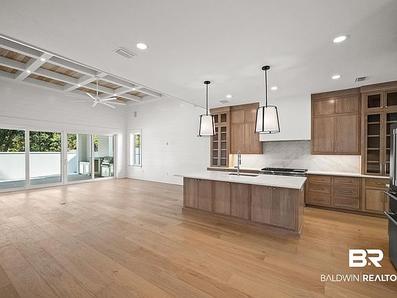 4th image of 29863 Moondance Ln