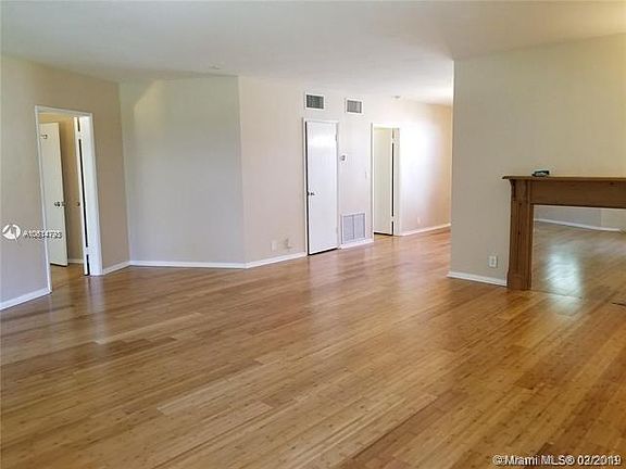 4th image of 10190 Collins Ave APT 104