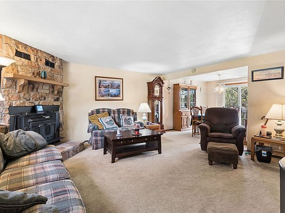 2nd image of 4130 Stratford Dr