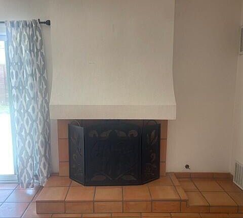 5th image of 2243 N Carver Ct