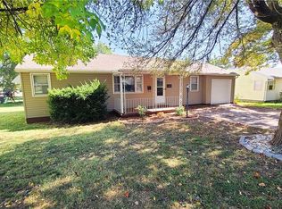 1609 S Crawford St, Fort Scott, KS 66701