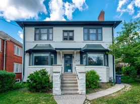 932 Avenue Rd, Toronto, ON