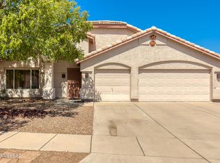 9851 N Indus Ave, Tucson, AZ 85742