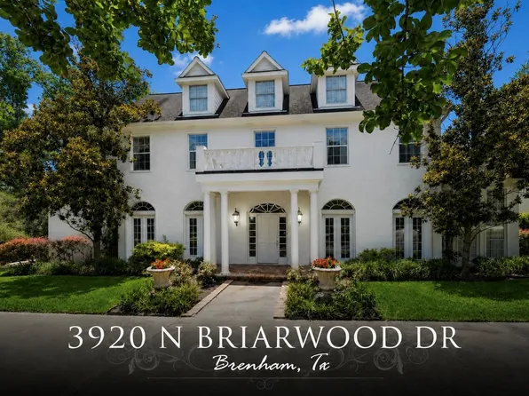 3920 N Briarwood Dr, Brenham, TX 77833