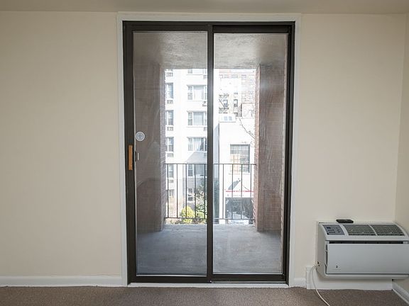 5th image of 430 E 77th St APT 4B