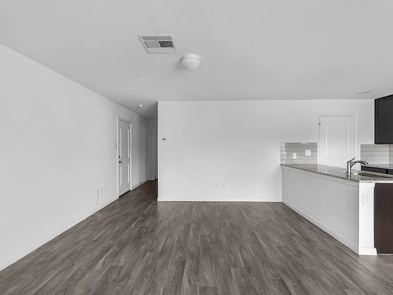 12998 Sorrento Bay Dr — Photo 22